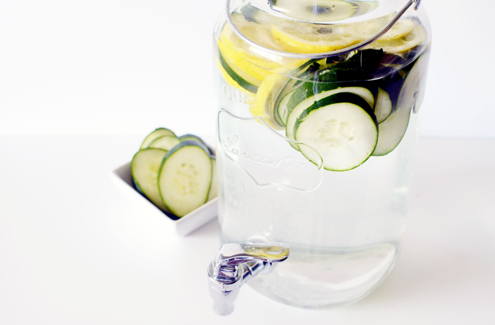 Cucumber lemon water